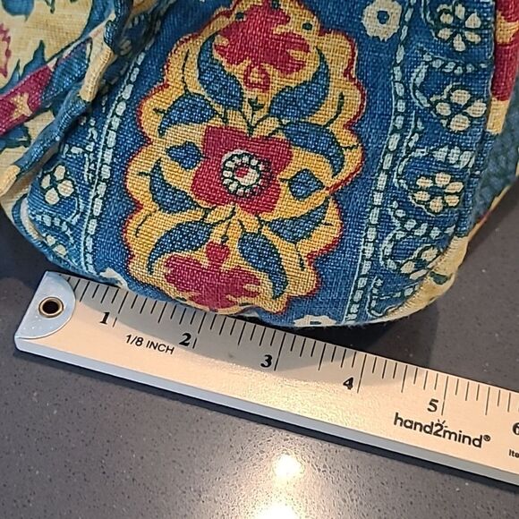 Handcrafted cotton soft canvas shell with polyester lining with light padding - Picture 10 of 10